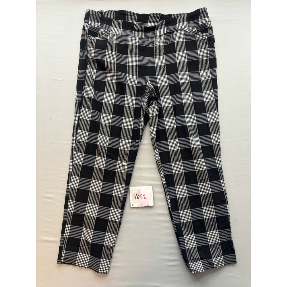 Terra & Sky Black White Plaid Pull On Pants Plus Size 2X 20W-22W Average